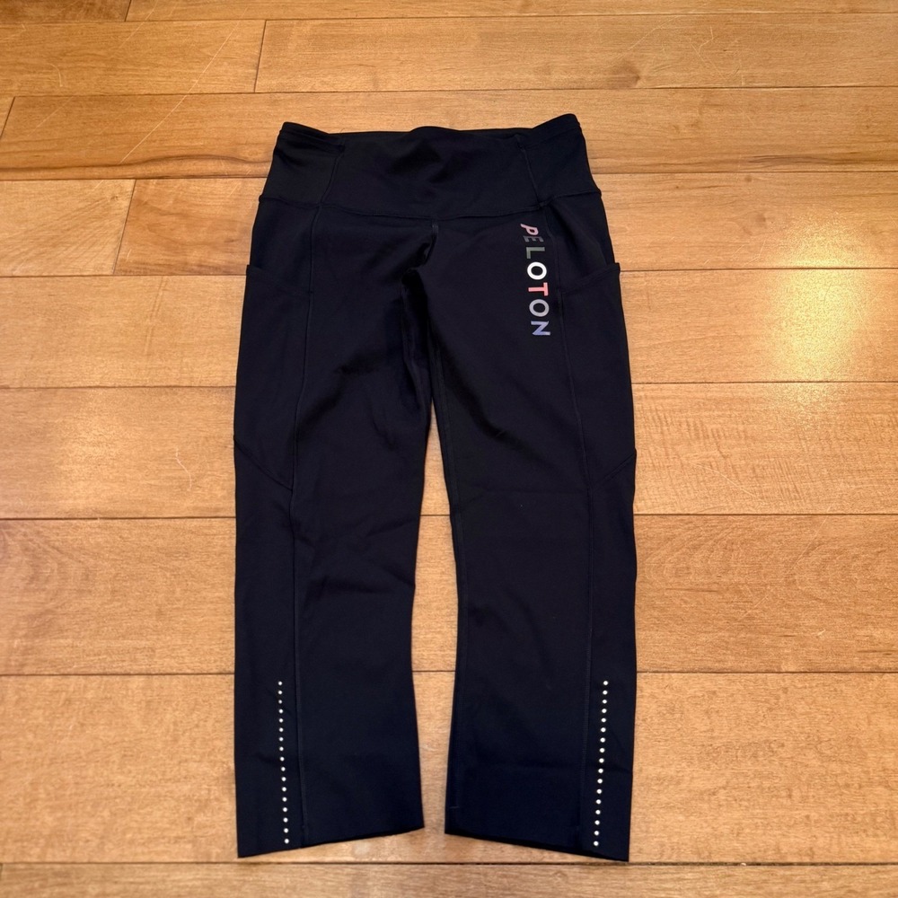 Lululemon Peloton Leggings Women Size 4 Black Reflective Crop Pockets Collab - Picture 2 of 7